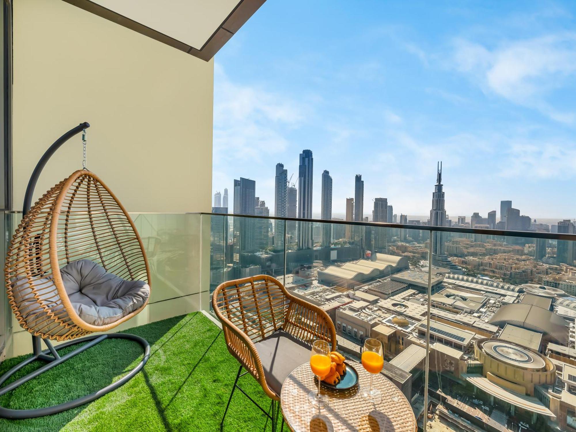 Brand New! Downtown Views Located On Mall شقة *